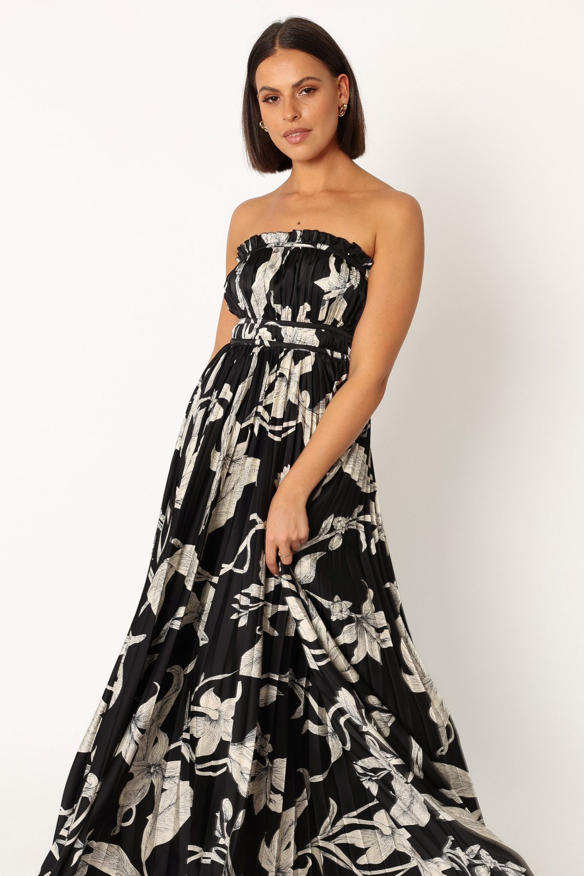 Angelique Strapless Maxi Dress - Black Floral - Image 2